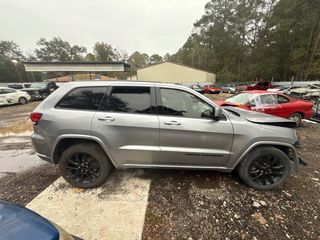 2020 Jeep Grand Cherokee Altitude 4X2 - Exterior Side Passenger